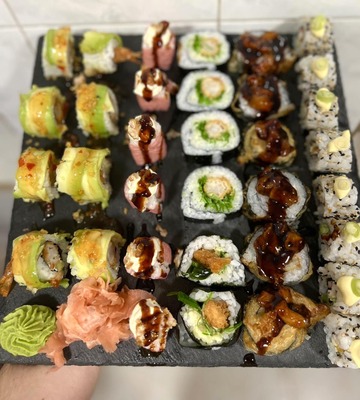 Frame Bar & Food