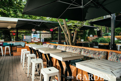 Garden Bar