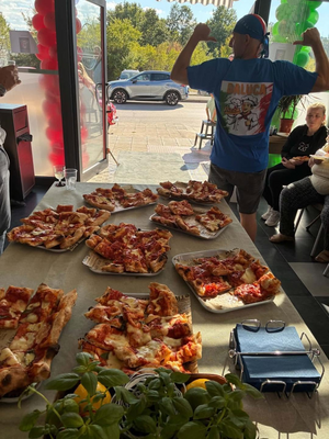 Pizzeria  DA LUCA