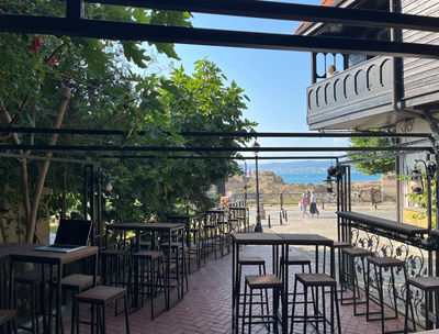 Bar Balkon image